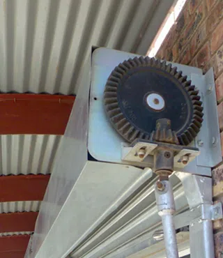 Garage Door Shop Newark, NJ 201-428-5664 - sb-rolling-garage-doors-01